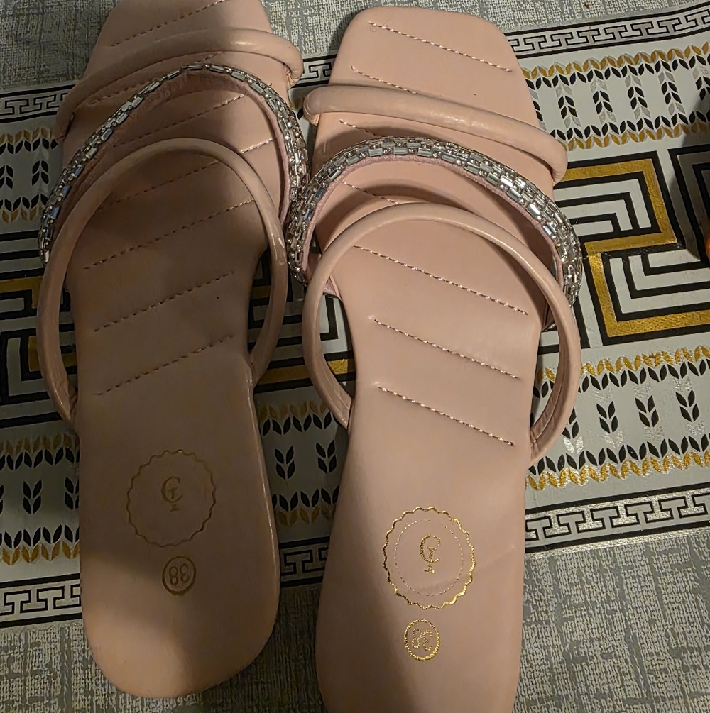Chic Pink Women's Sandals with Rhinestone Straps